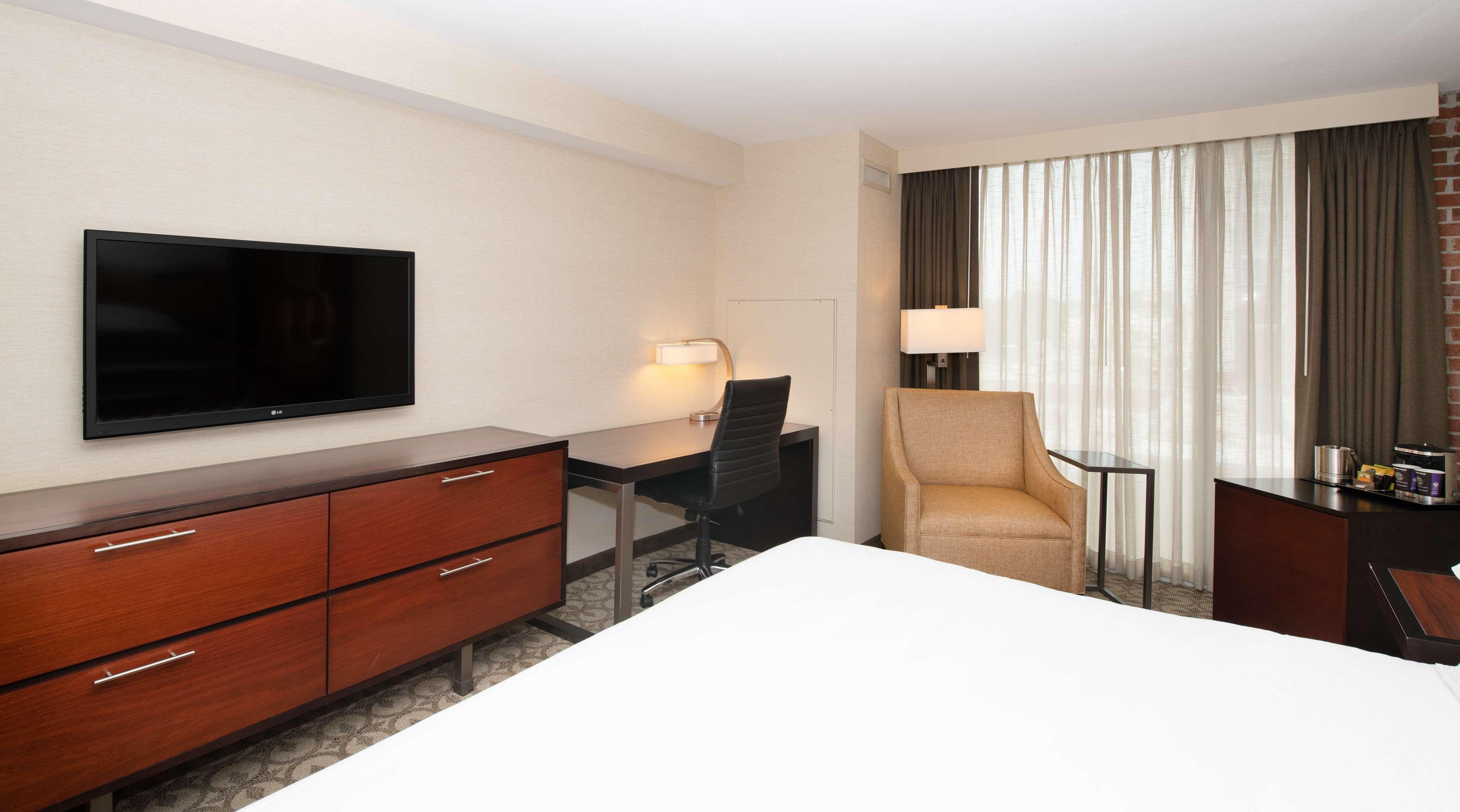 Doubletree Hotel & Suites Charleston Airport North Charleston Eksteriør bilde