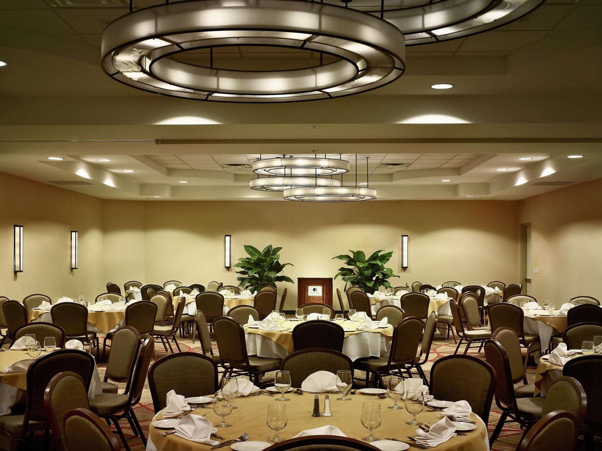 Doubletree Hotel & Suites Charleston Airport North Charleston Eksteriør bilde