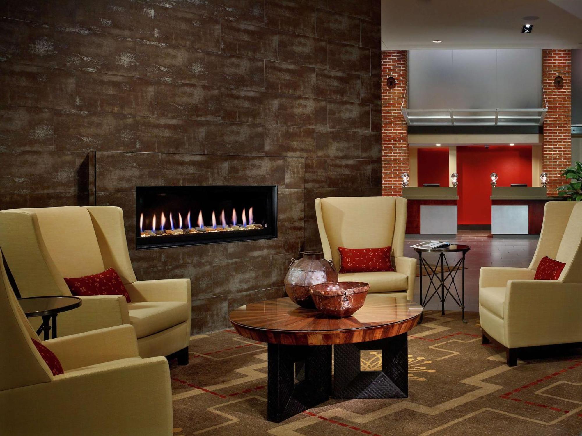 Doubletree Hotel & Suites Charleston Airport North Charleston Eksteriør bilde